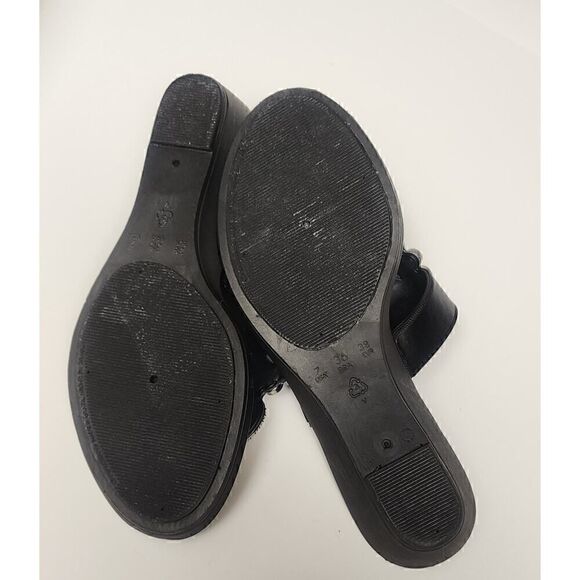 Montego Bay Club T Strap Black Heel Wedge Sandals Shoes Size US 7 - Picture 10 of 10